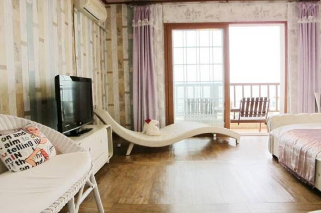 Dg Beach Pension 済州市 部屋 写真