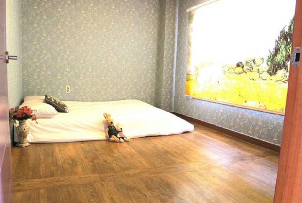 Dg Beach Pension 済州市 部屋 写真