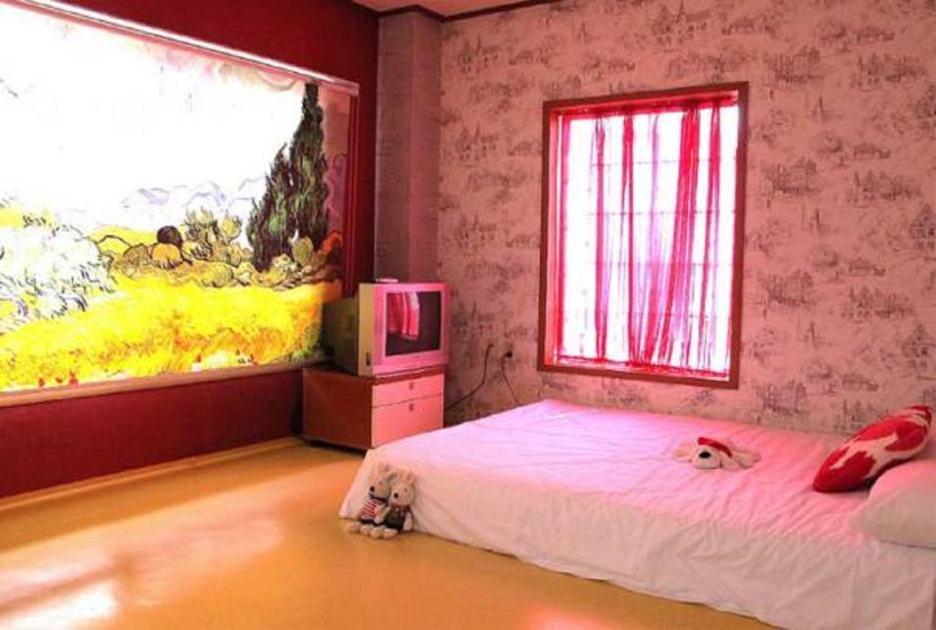 Dg Beach Pension 済州市 部屋 写真